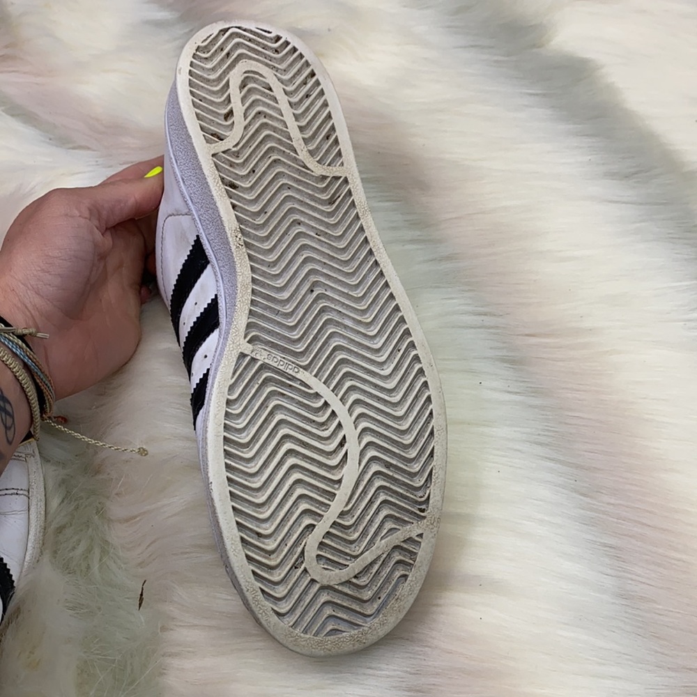 ADIDAS: Superstar Shell Top - Picture 8 of 8